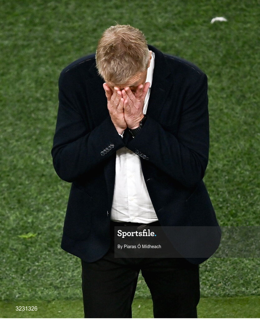 6 September 2025; Republic of Ireland head coach Heimir Hallgrimsson reacts in the first half during the FIFA World Cup 2026 Group F qualifying match between Republic of Ireland and Hungary at the Aviva Stadium in Dublin. Photo by Piaras Ó Mídheach/Sportsfile