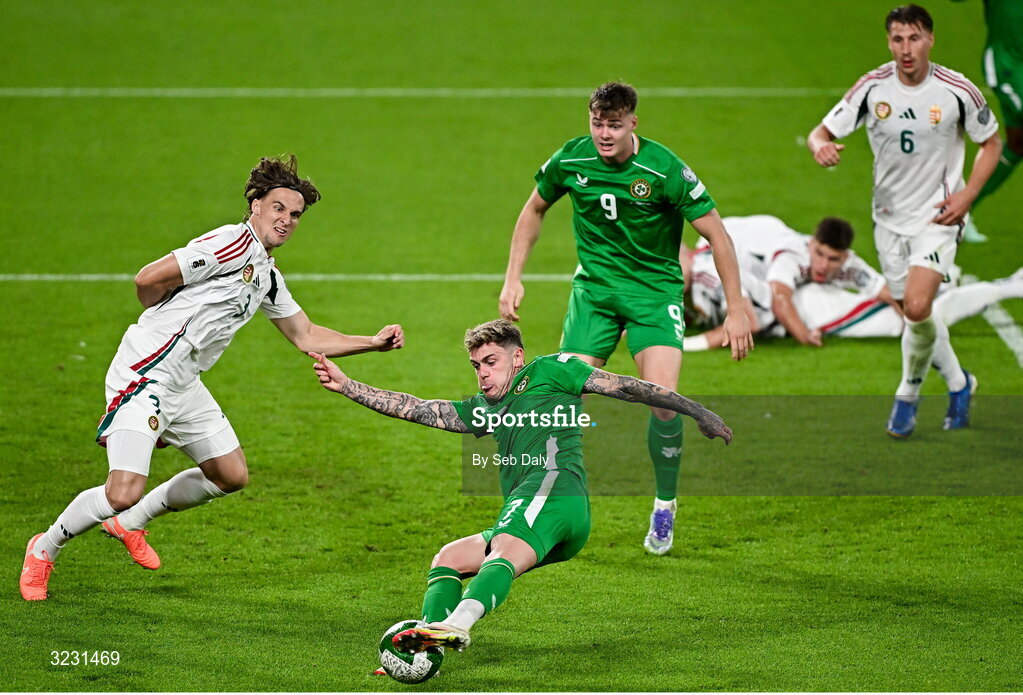 6 September 2025; Sammie Szmodics of Republic of Ireland has a shot on goal during the FIFA World Cup 2026 Group F qualifying match between Republic of Ireland and Hungary at the Aviva Stadium in Dublin. Photo by Seb Daly/Sportsfile