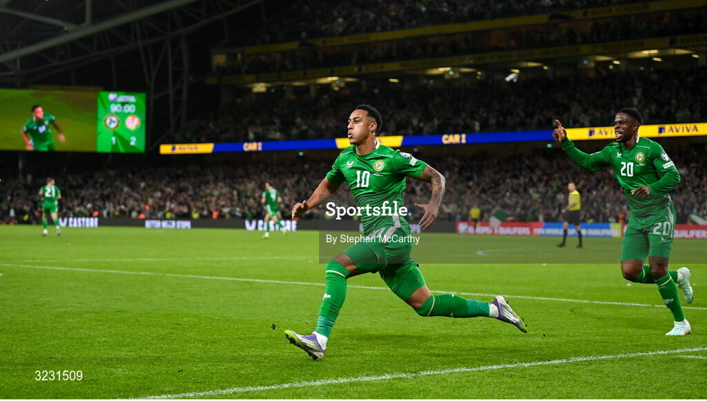 6 September 2025; Adam Idah of Republic of Ireland celebrates after scoring his side's second goal during the FIFA World Cup 2026 Group F qualifying match between Republic of Ireland and Hungary at the Aviva Stadium in Dublin. Photo by Stephen McCarthy/Sportsfile