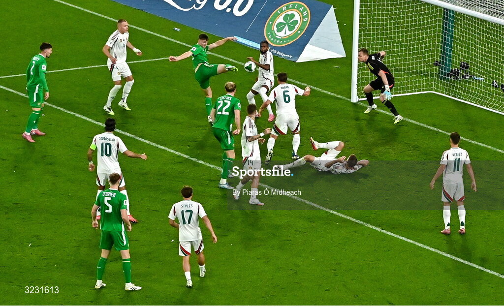6 September 2025; Evan Ferguson of Republic of Ireland shoots to score his side's first goal during the FIFA World Cup 2026 Group F qualifying match between Republic of Ireland and Hungary at the Aviva Stadium in Dublin. Photo by Piaras Ó Mídheach/Sportsfile