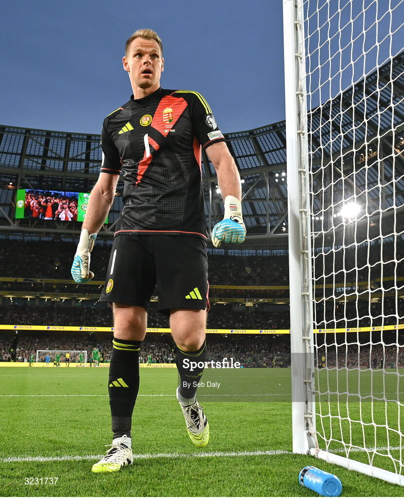 6 September 2025; Hungary goalkeeper Dénes Dibusz during the FIFA World Cup 2026 Group F qualifying match between Republic of Ireland and Hungary at the Aviva Stadium in Dublin. Photo by Seb Daly/Sportsfile Photo by Seb Daly/Sportsfile