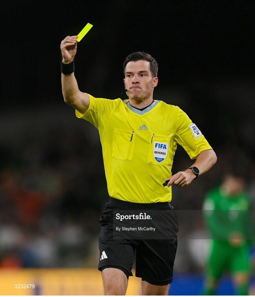 6 September 2025; Referee Harm Osmer shows a yellow card during the FIFA World Cup 2026 Group F qualifying match between Republic of Ireland and Hungary at the Aviva Stadium in Dublin. Photo by Stephen McCarthy/Sportsfile