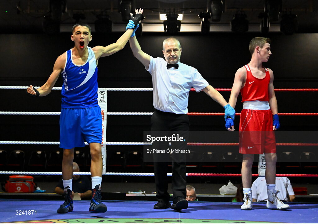 19 September 2025; Emmet Shields of Glasnevin BC Dublin, left, celebrates after defeating Martin Nevin of Mullingar Shuffler BC Westmeath during their 48kg bout at the 2025 IABA National U17 Championship Finals at the National Boxing Stadium in Dublin. Photo by Piaras Ó Mídheach/Sportsfile
