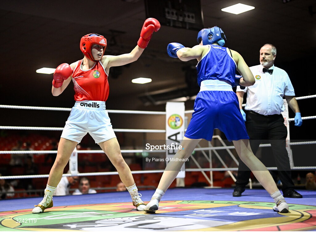 19 September 2025; Grace Bailey of Castlebar BC Mayo, left, in action against Aleisha Mullis Boyle of Dungloe ABC Donegal during their 66kg bout at the 2025 IABA National U17 Championship Finals at the National Boxing Stadium in Dublin. Photo by Piaras Ó Mídheach/Sportsfile