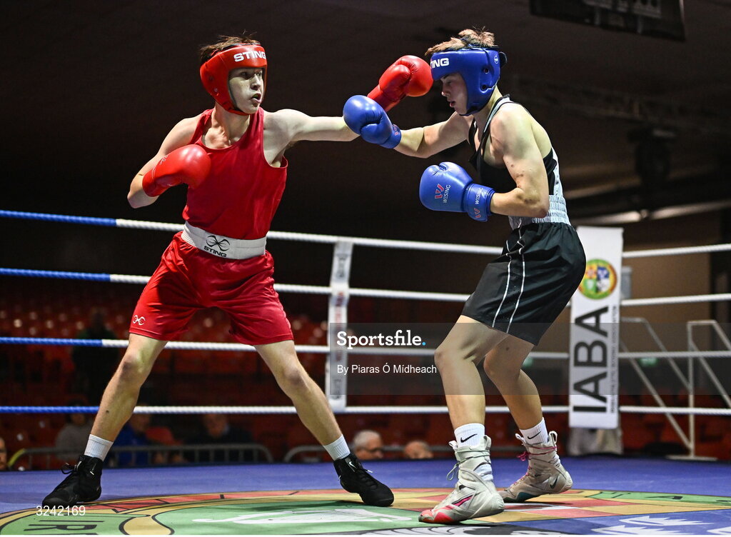 19 September 2025; Hughie Lee Nevin of Sacred Heart BC Dublin, left, in action against Conor Dowds of Immaculata ABC Belfast during their 70kg bout at the 2025 IABA National U17 Championship Finals at the National Boxing Stadium in Dublin. Photo by Piaras Ó Mídheach/Sportsfile