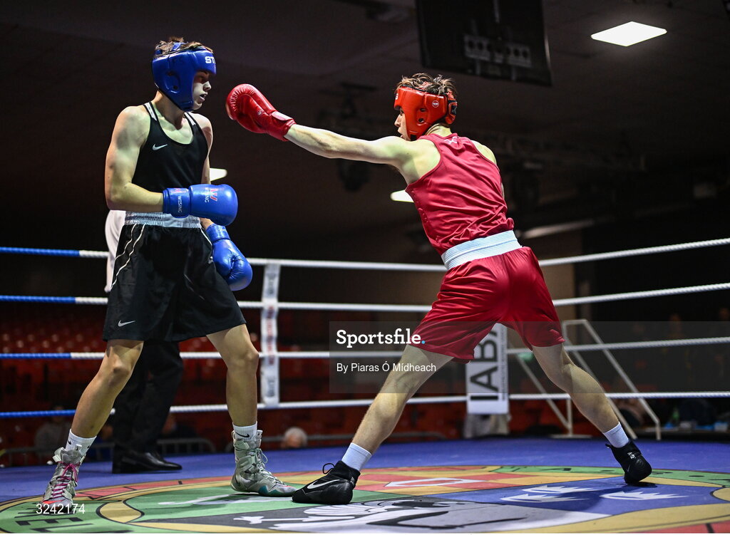 19 September 2025; Hughie Lee Nevin of Sacred Heart BC Dublin, right, in action against Conor Dowds of Immaculata ABC Belfast during their 70kg bout at the 2025 IABA National U17 Championship Finals at the National Boxing Stadium in Dublin. Photo by Piaras Ó Mídheach/Sportsfile