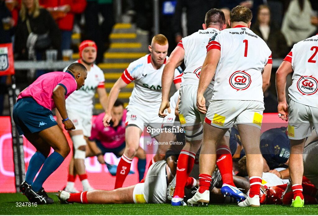 26 September 2025; Shane Lewis-Hughes of Dragons, obscured, scores his side's third try during the United Rugby Championship match between Ulster and Dragons at Affidea Stadium in Belfast. Photo by Shauna Clinton/Sportsfile