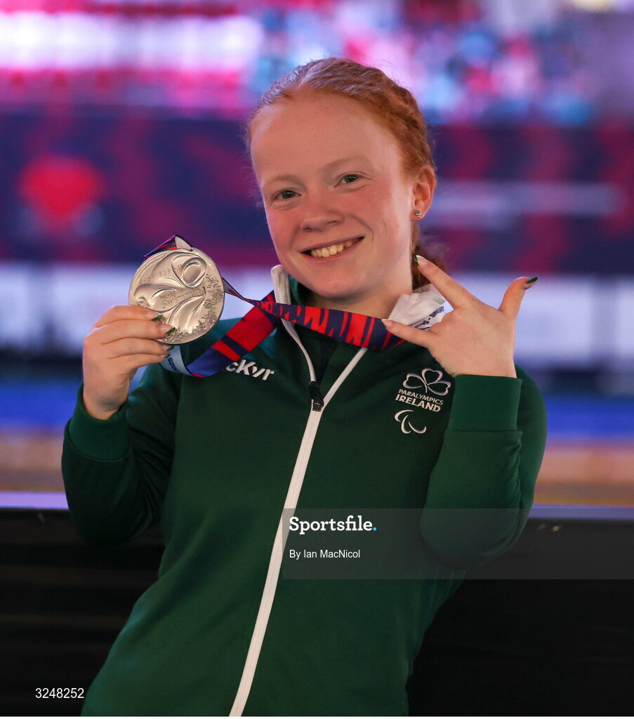 27 September 2025; Dearbhaile Brady of team Ireland poses with her silver medal after the final of the Women’s 50m Butterfly S6 during day seven of the Toyota World Para Swimming Championships at the OCBC Aquatic Centre in Singapore. Photo by Ian MacNicol/Sportsfile