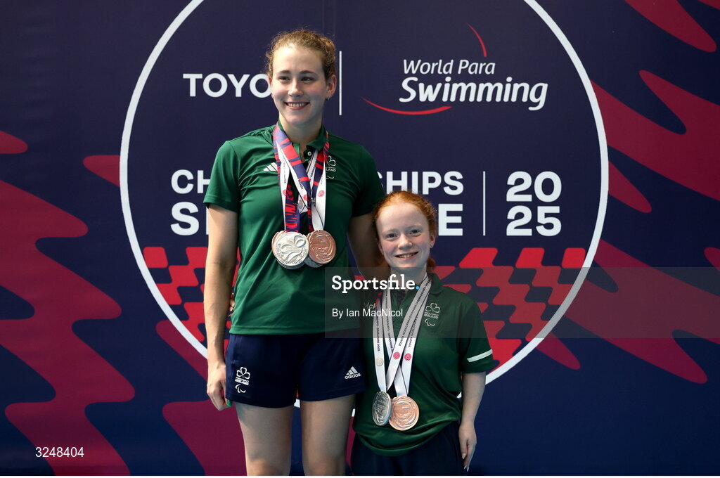27 September 2025; Roisin Ni Riain, left, and Dearbhaile Brady of team Ireland with their medals during day seven of the Toyota World Para Swimming Championships at the OCBC Aquatic Centre in Singapore. Photo by Ian MacNicol/Sportsfile