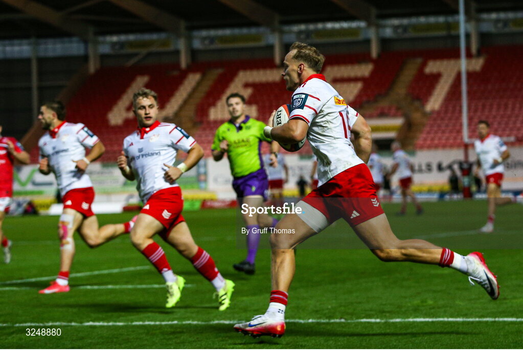 27 September 2025; Mike Haley of Munster scores a try during the United Rugby Championship match between Scarlets and Munster at Parc Y Scarlets in Llanelli, Wales. Photo by Gruff Thomas/Sportsfile