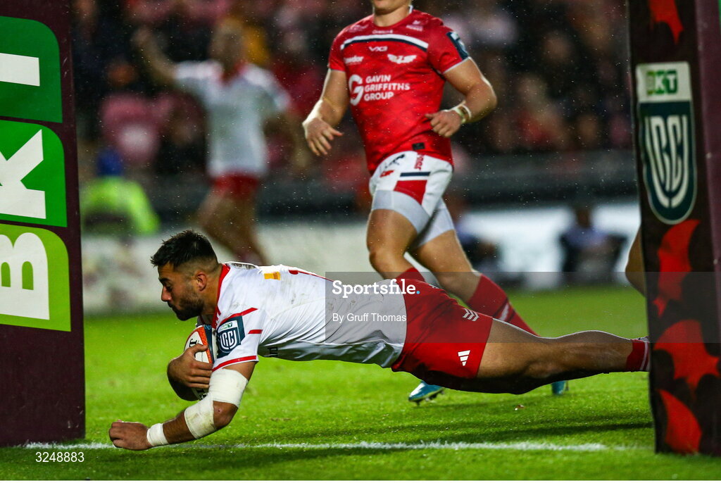27 September 2025; Dan Kelly of Munster goes over for a try during the United Rugby Championship match between Scarlets and Munster at Parc Y Scarlets in Llanelli, Wales. Photo by Gruff Thomas/Sportsfile
