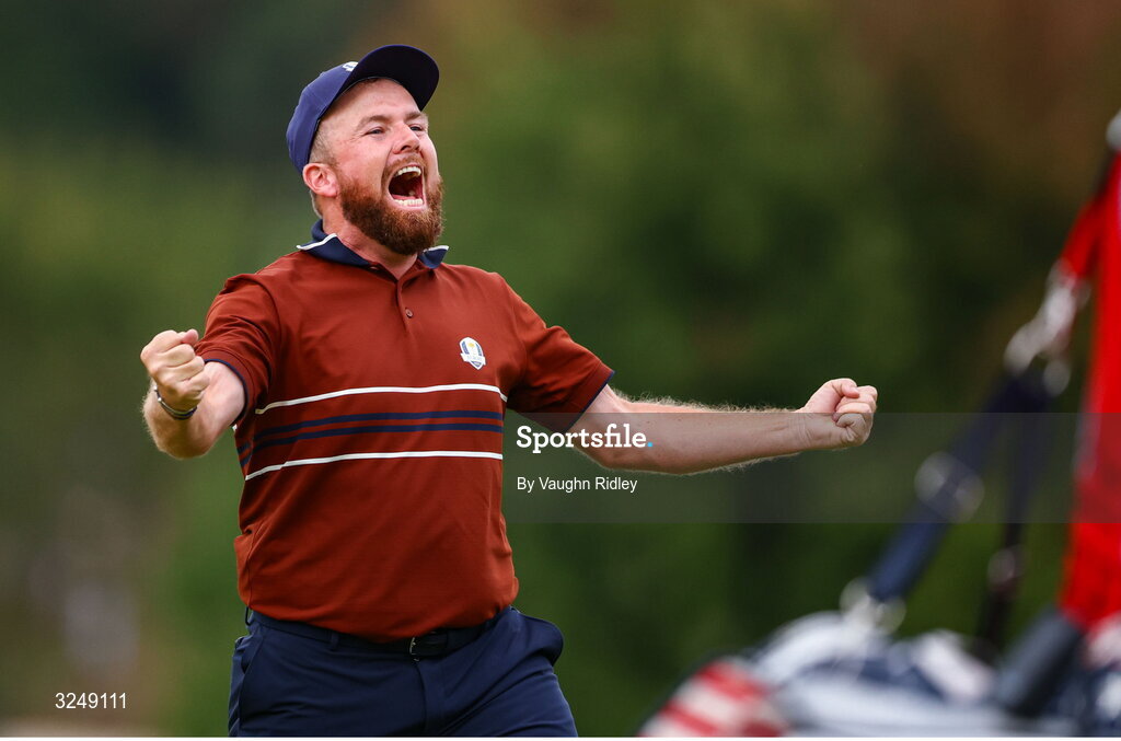 27 September 2025; Shane Lowry of Europe celebrates on the 18th green during the afternoon fourballs on day two of the 2025 Ryder Cup at Black Course at Bethpage State Park Golf Course in Farmingdale, New York, USA. Photo by Vaughn Ridley/Sportsfile