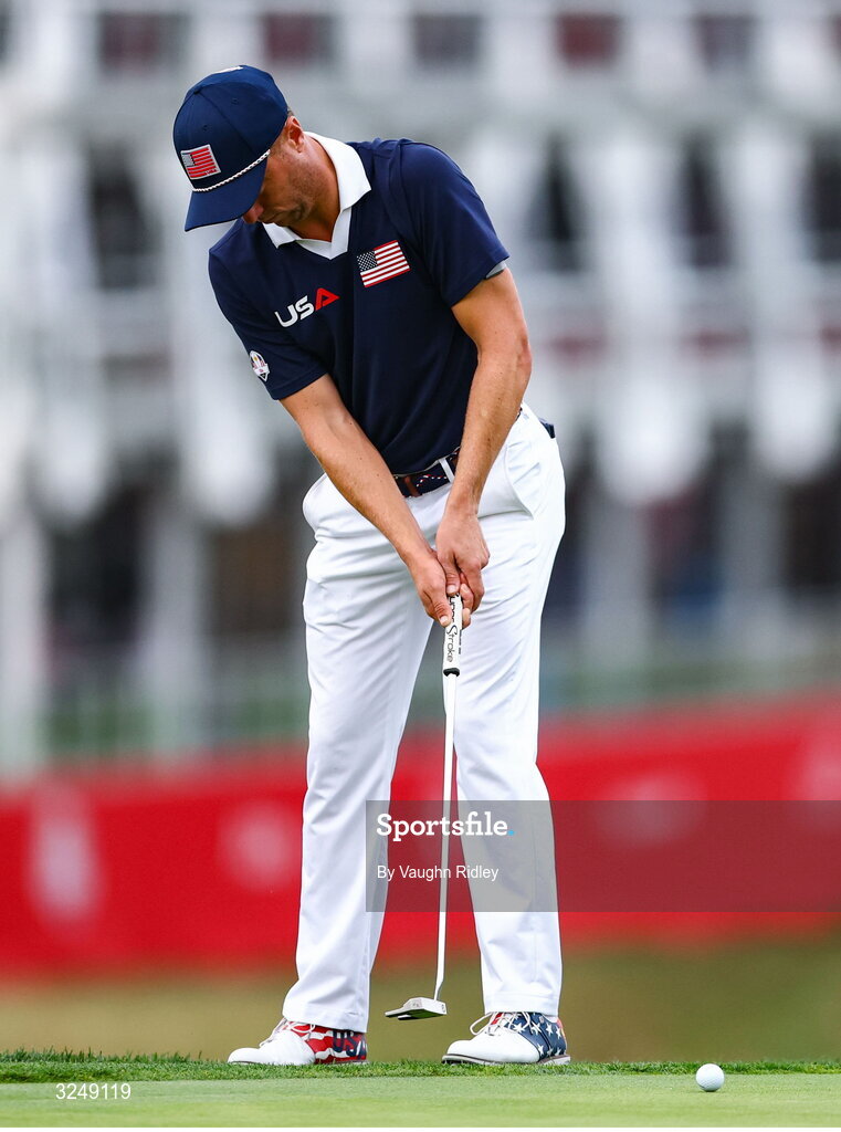 27 September 2025; Justin Thomas of USA putts on the 18th green during the afternoon fourballs on day two of the 2025 Ryder Cup at Black Course at Bethpage State Park Golf Course in Farmingdale, New York, USA. Photo by Vaughn Ridley/Sportsfile
