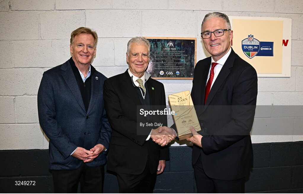 28 September 2025; NFL commissioner Roger Goodell, left, Pittsburgh Steelers vice president Arthur J Rooney Jr, centre, and Uachtarán Chumann Lúthchleas Gael Jarlath Burns before the 2025 NFL International Game between the Pittsburgh Steelers and the Minnesota Vikings at Croke Park in Dublin. Photo by Seb Daly/Sportsfile