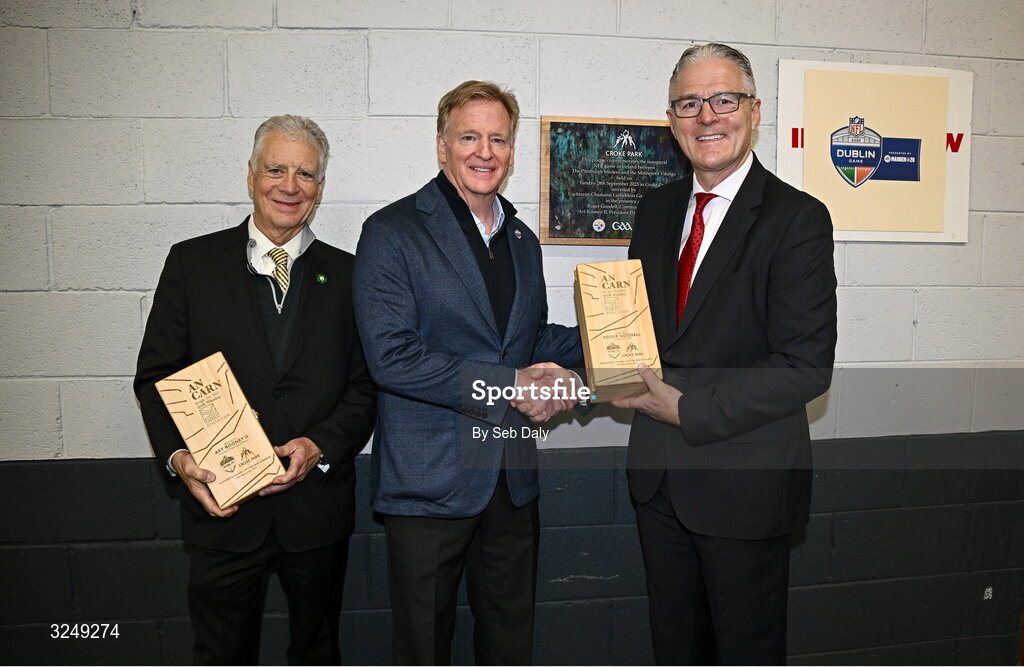 28 September 2025; Pittsburgh Steelers vice president Arthur J Rooney Jr, left, NFL commissioner Roger Goodell, centre, and Uachtarán Chumann Lúthchleas Gael Jarlath Burns before the 2025 NFL International Game between the Pittsburgh Steelers and the Minnesota Vikings at Croke Park in Dublin. Photo by Seb Daly/Sportsfile