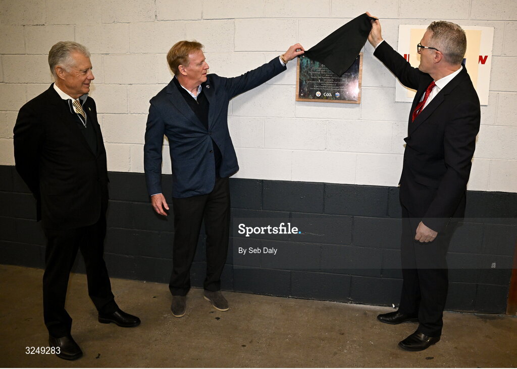 28 September 2025; NFL commissioner Roger Goodell, centre, unveils a plaque alongside Pittsburgh Steelers vice president Arthur J Rooney Jr, left, and Uachtarán Chumann Lúthchleas Gael Jarlath Burns before the 2025 NFL International Game between the Pittsburgh Steelers and the Minnesota Vikings at Croke Park in Dublin. Photo by Seb Daly/Sportsfile