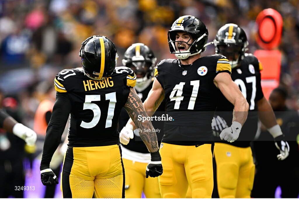 28 September 2025; Payton Wilson, right, and Linebacker Nick Herbig of Pittsburgh Steelers during the 2025 NFL International Game between the Pittsburgh Steelers and the Minnesota Vikings at Croke Park in Dublin. Photo by Seb Daly/Sportsfile