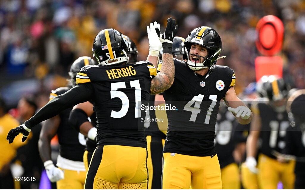 28 September 2025; Payton Wilson, right, celebrates with Nick Herbig of Pittsburgh Steelers during the 2025 NFL International Game between the Pittsburgh Steelers and the Minnesota Vikings at Croke Park in Dublin. Photo by Seb Daly/Sportsfile
