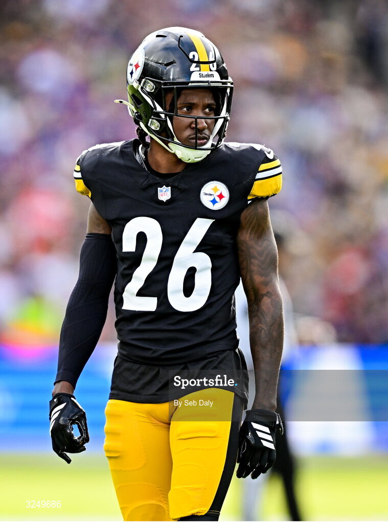 28 September 2025; Cornerback Brandin Echols #26 of Pittsburgh Steelers during the 2025 NFL International Game between the Pittsburgh Steelers and the Minnesota Vikings at Croke Park in Dublin. Photo by Seb Daly/Sportsfile
