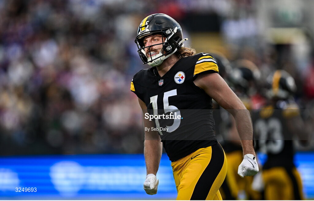 28 September 2025; Wide receiver Ben Skowronek #15 of Pittsburgh Steelers during the 2025 NFL International Game between the Pittsburgh Steelers and the Minnesota Vikings at Croke Park in Dublin. Photo by Seb Daly/Sportsfile