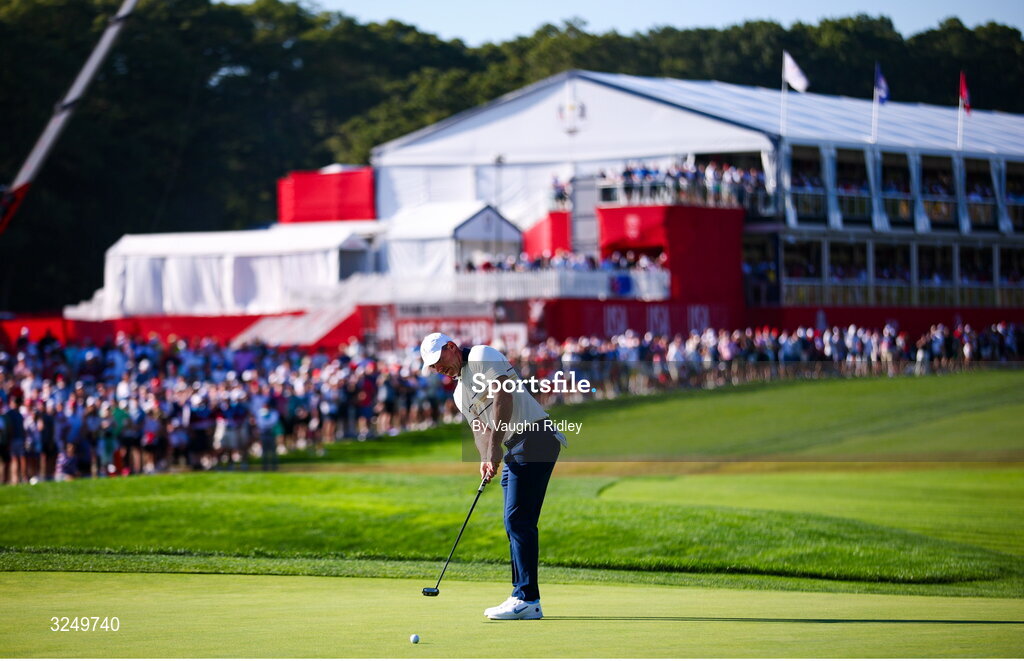 28 September 2025; Rory McIlroy of Europe putts during the singles matches on day three of the 2025 Ryder Cup at Black Course at Bethpage State Park Golf Course in Farmingdale, New York, USA. Photo by Vaughn Ridley/Sportsfile