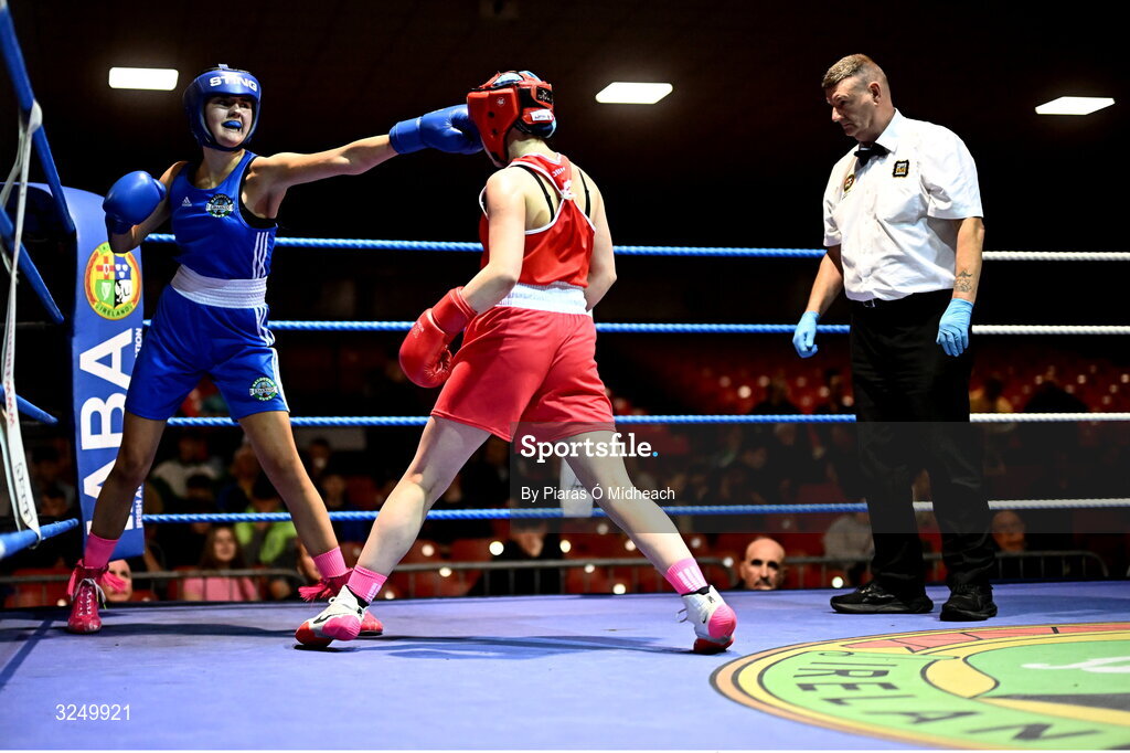 19 September 2025; Layla Kelly of Baldoyle BC Dublin, left, in action against Ella Archbold of Ballybrack BC Dublin during their 57kg bout at the 2025 IABA National U17 Championship Finals at the National Boxing Stadium in Dublin. Photo by Piaras Ó Mídheach/Sportsfile