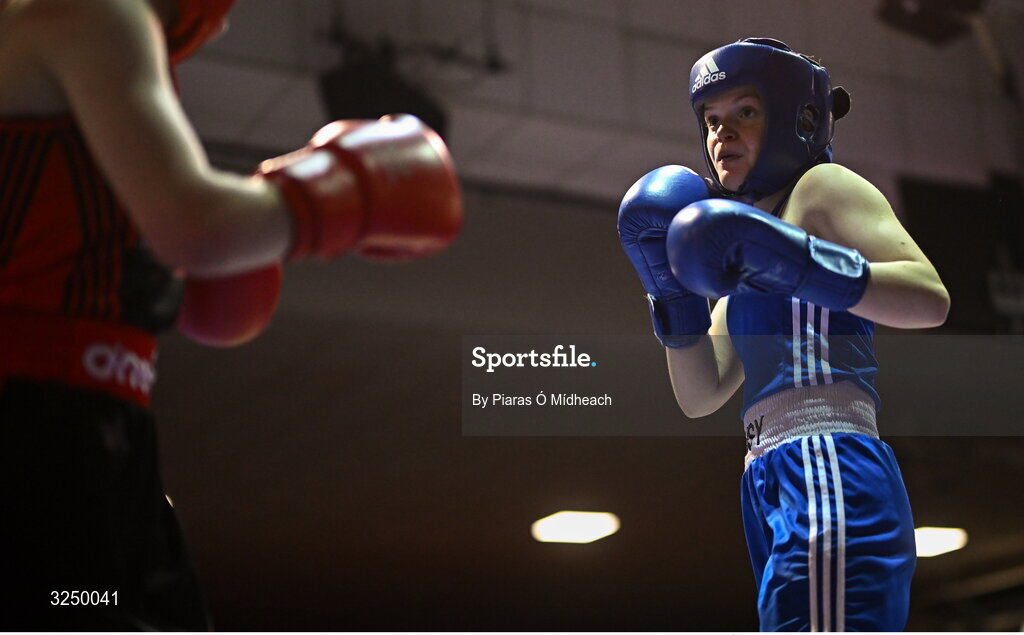 19 September 2025; Daisy Kiernan of Dealgan ABC Louth in action against Paige Nickels of Banbridge ABC Antrim during their 54kg bout at the 2025 IABA National U17 Championship Finals at the National Boxing Stadium in Dublin. Photo by Piaras Ó Mídheach/Sportsfile