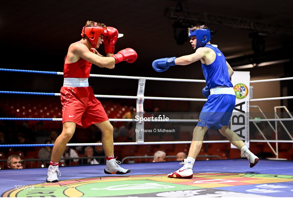 19 September 2025; Kai Dynes of Immaculata ABC Belfast, left, in action against Darren O’Toole of Jobstown BC Dublin during their 66kg bout at the 2025 IABA National U17 Championship Finals at the National Boxing Stadium in Dublin. Photo by Piaras Ó Mídheach/Sportsfile
