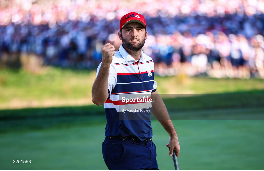 28 September 2025; Scottie Scheffler of USA celebrates a putt during the singles matches on day three of the 2025 Ryder Cup at Black Course at Bethpage State Park Golf Course in Farmingdale, New York, USA. Photo by Vaughn Ridley/Sportsfile