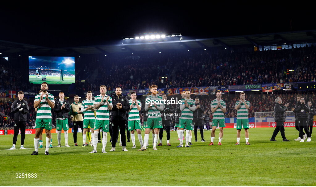 2 October 2025; Shamrock Rovers players applaud their supporters after the UEFA Conference League 2025/26 league phase match between Sparta Praha and Shamrock Rovers at epet ARENA in Prague, Czechia. Photo by Pavel Lebeda/Sportsfile