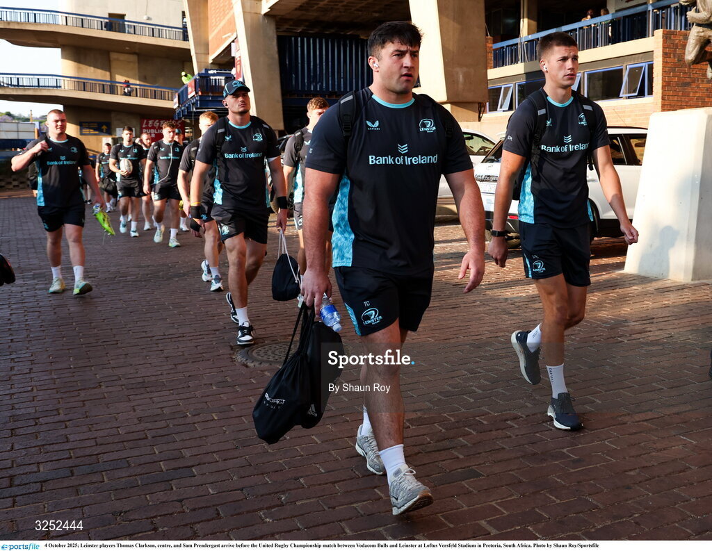 4 October 2025; Leinster players Thomas Clarkson, centre, and Sam Prendergast arrive before the United Rugby Championship match between Vodacom Bulls and Leinster at Loftus Versfeld Stadium in Pretoria, South Africa. Photo by Shaun Roy/Sportsfile
