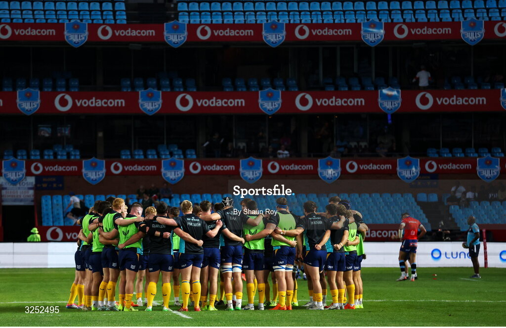 4 October 2025; Leinster players huddle before the United Rugby Championship match between Vodacom Bulls and Leinster at Loftus Versfeld Stadium in Pretoria, South Africa. Photo by Shaun Roy/Sportsfile