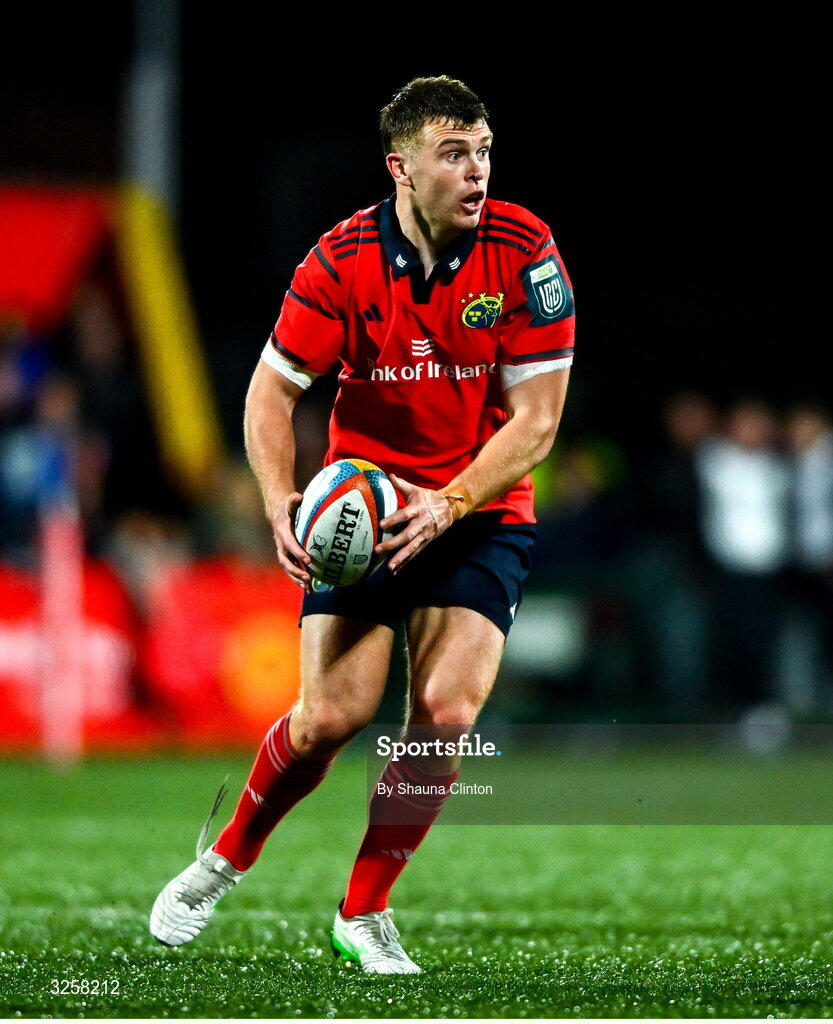 10 October 2025; Tom Farrell of Munster during the United Rugby Championship match between Munster and Edinburgh at Virgin Media Park in Cork. Photo by Shauna Clinton/Sportsfile