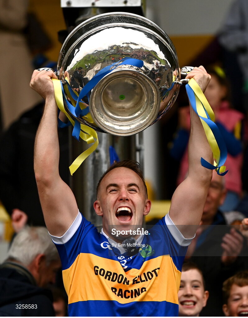 12 October 2025; Summerhill captain Ronan Ryan lifts the cup after the Meath County Senior Club Football Championship final match between Ratoath and Summerhill at Páirc Tailteann in Navan, Meath. Photo by Ben McShane/Sportsfile