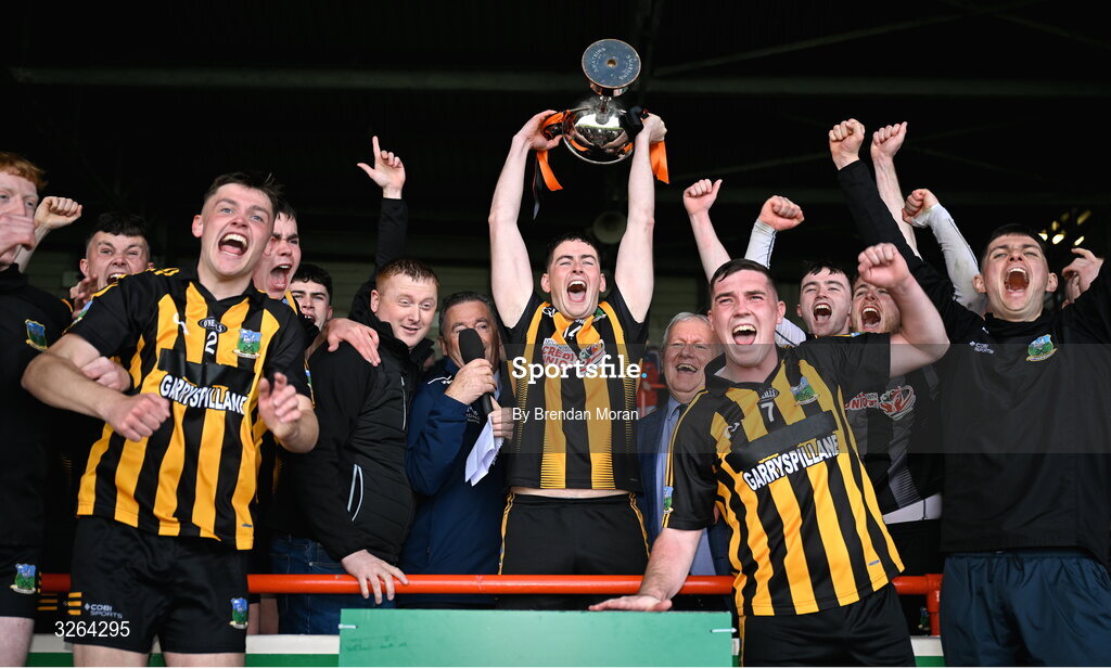 19 October 2025; Garryspillane captain Colin Ryan and teammates celebrate with the cup after the Limerick Premier Intermediate Hurling final match between Garryspilane and Effin at TUS Gaelic Grounds in Limerick. Photo by Brendan Moran/Sportsfile