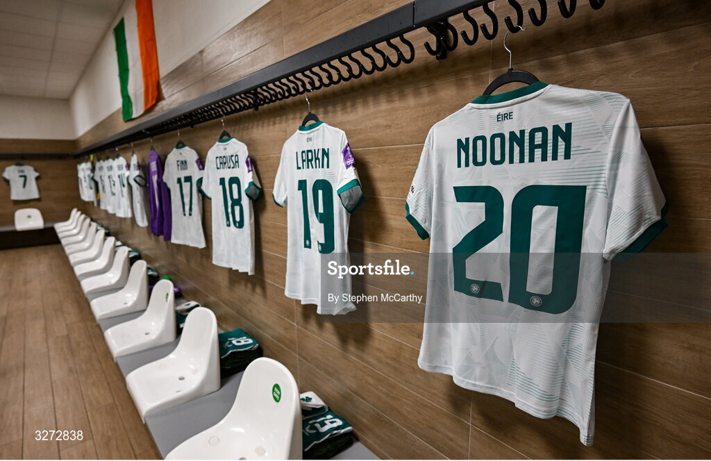 28 October 2025; The jersey of Saoirse Noonan hangs in the Republic of Ireland dressing room before the UEFA Women's Nations League A/B promotion/relegation play-off second leg match between Belgium and Republic of Ireland at The King Power At Den Dreef Stadium in Leuven, Belgium. Photo by Stephen McCarthy/Sportsfile