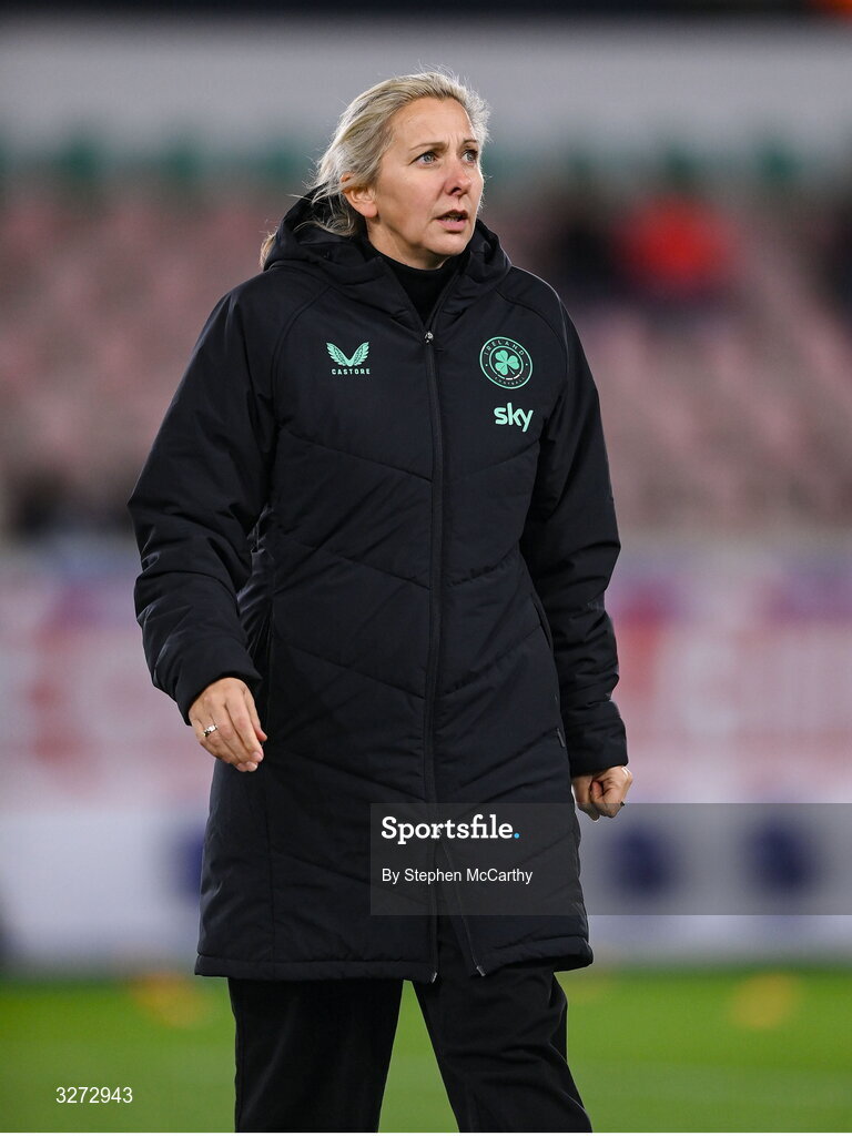 28 October 2025; Republic of Ireland head coach Carla Ward before the UEFA Women's Nations League A/B promotion/relegation play-off second leg match between Belgium and Republic of Ireland at The King Power At Den Dreef Stadium in Leuven, Belgium. Photo by Stephen McCarthy/Sportsfile