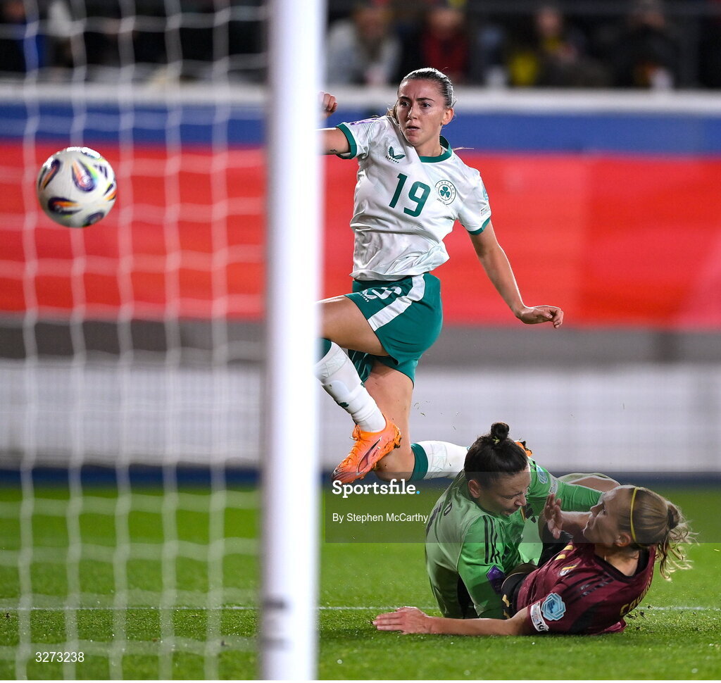 28 October 2025; Abbie Larkin of Republic of Ireland scores her side's first goal during the UEFA Women's Nations League A/B promotion/relegation play-off second leg match between Belgium and Republic of Ireland at The King Power At Den Dreef Stadium in Leuven, Belgium. Photo by Stephen McCarthy/Sportsfile