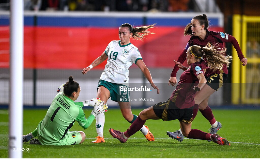 28 October 2025; Abbie Larkin of Republic of Ireland scores her side's first goal during the UEFA Women's Nations League A/B promotion/relegation play-off second leg match between Belgium and Republic of Ireland at The King Power At Den Dreef Stadium in Leuven, Belgium. Photo by Stephen McCarthy/Sportsfile