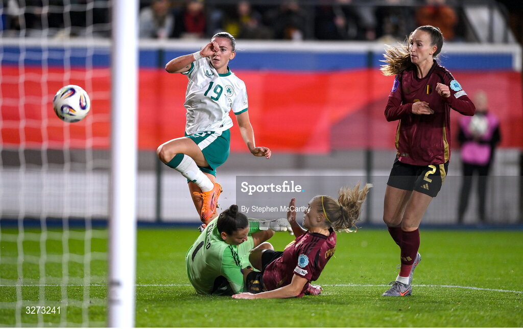 28 October 2025; Abbie Larkin of Republic of Ireland scores her side's first goal during the UEFA Women's Nations League A/B promotion/relegation play-off second leg match between Belgium and Republic of Ireland at The King Power At Den Dreef Stadium in Leuven, Belgium. Photo by Stephen McCarthy/Sportsfile