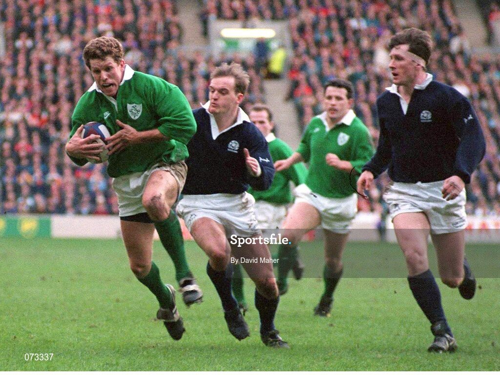4 February 1995; Brendan Mullin, Ireland, goes past Gregor Townsend, Scotland, to score a try for his side. Five Nations Rugby Championship, Scotland v Ireland, Murrayfield, Edinburgh, Scotland. Picture credit: David Maher / SPORTSFILE