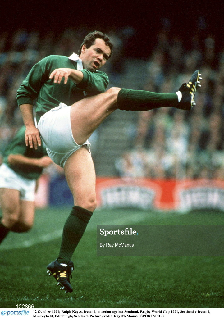 12 October 1991; Ralph Keyes, Ireland, in action against Scotland. Rugby World Cup 1991, Scotland v Ireland, Murrayfield, Edinburgh, Scotland. Picture credit: Ray McManus / SPORTSFILE