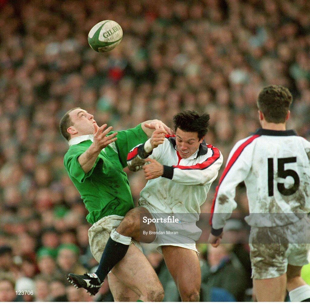 21 January 1995; Keith Wood, Ireland, in action against England. Five Nations Rugby Championship, Ireland v England, Lansdowne Road, Dublin. Picture credit: Brendan Moran / SPORTSFILE