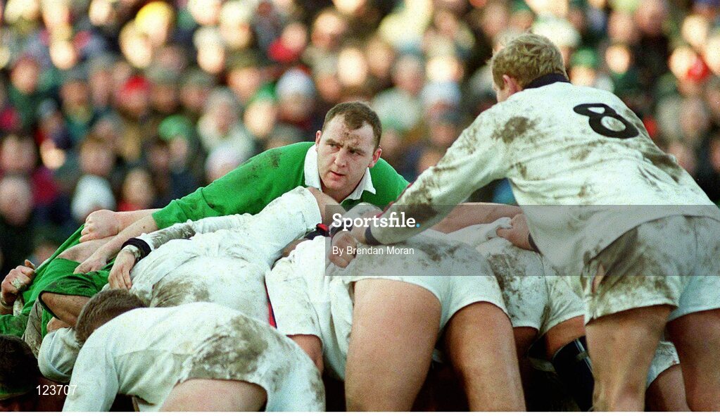 21 January 1995; Keith Wood, Ireland, in action against England. Five Nations Rugby Championship, Ireland v England, Lansdowne Road, Dublin. Picture credit: Brendan Moran / SPORTSFILE