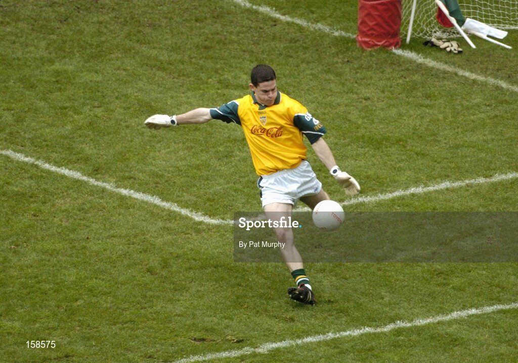 17 October 2004; Stephen Cluxton, Ireland goalkeeper. Coca Cola International Rules Series 2004, First Test, Ireland v Australia, Croke Park, Dublin. Picture credit; Pat Murphy / SPORTSFILE *** Local Caption *** Any photograph taken by SPORTSFILE during, or in connection with, the 2004 Coca Cola International Rules Series, which displays GAA logos or contains an image or part of an image of any GAA intellectual property, or, which contains images of a GAA player/players in their playing uniforms, may only be used for editorial and non-advertising purposes.  Use of photographs for advertising, as posters or for purchase separately is strictly prohibited unless prior written approval has been obtained from the Gaelic Athletic Association.