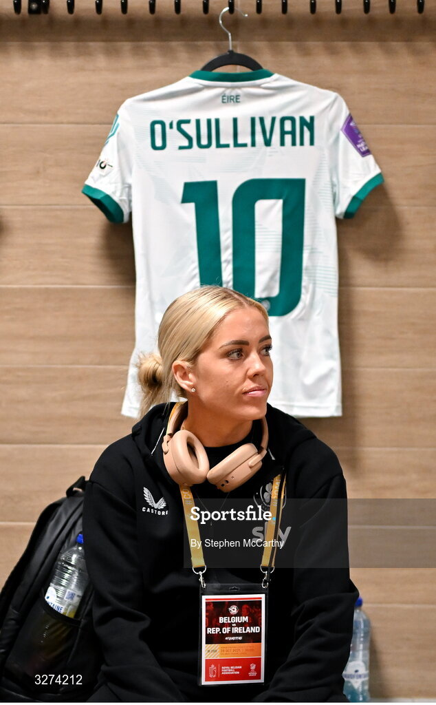 28 October 2025; Denise O’Sullivan of Republic of Ireland before the UEFA Women's Nations League A/B promotion/relegation play-off second leg match between Belgium and Republic of Ireland at The King Power At Den Dreef Stadium in Leuven, Belgium.  Photo by Stephen McCarthy/Sportsfile