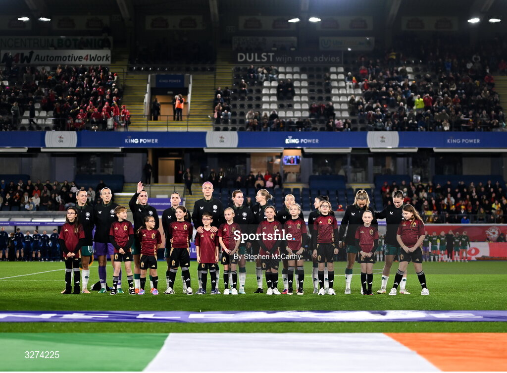 28 October 2025; The Republic of Ireland team, from left, Katie McCabe, goalkeeper Grace Moloney, Jessie Stapleton, Chloe Mustaki, Caitlin Hayes, Aoife Mannion, Ruesha Littlejohn, Denise O’Sullivan, Marissa Sheva, Kyra Carusa and Emily Murphy before the UEFA Women's Nations League A/B promotion/relegation play-off second leg match between Belgium and Republic of Ireland at The King Power At Den Dreef Stadium in Leuven, Belgium. Photo by Stephen McCarthy/Sportsfile