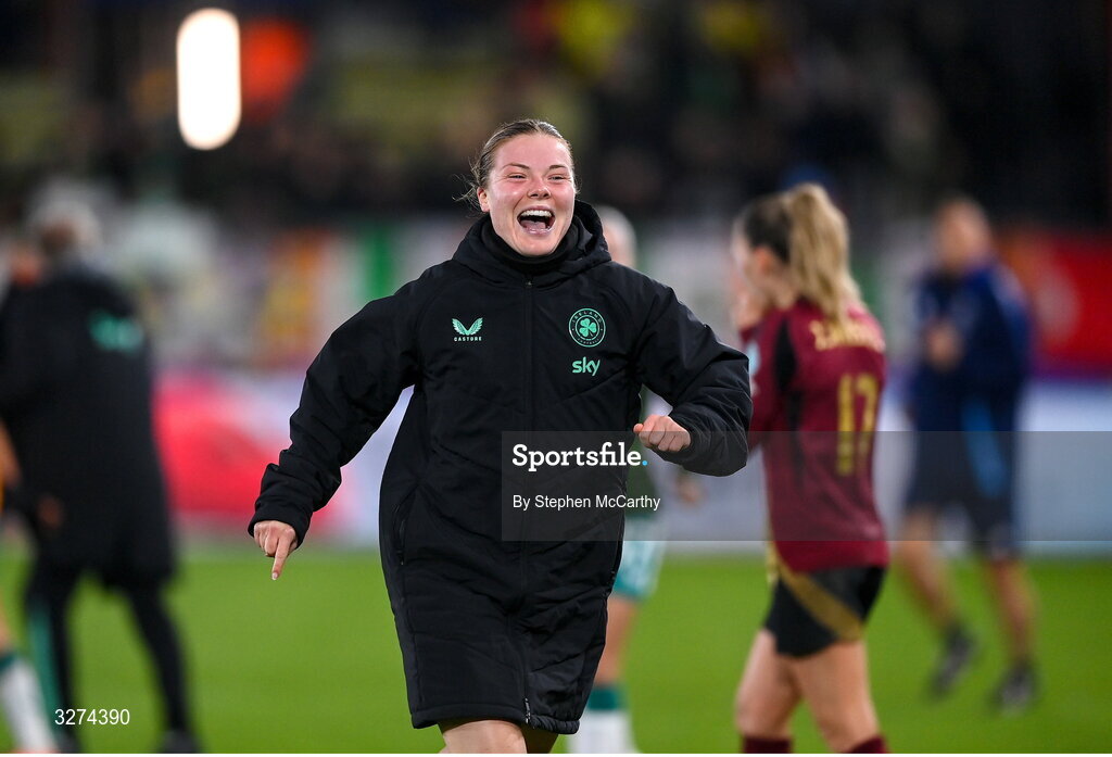28 October 2025; Emily Murphy of Republic of Ireland celebrates after the UEFA Women's Nations League A/B promotion/relegation play-off second leg match between Belgium and Republic of Ireland at The King Power At Den Dreef Stadium in Leuven, Belgium. Photo by Stephen McCarthy/Sportsfile