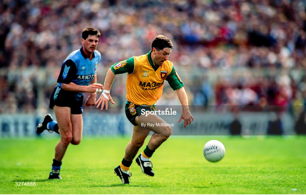 9 May 1993; Martin McHugh of Donegal in action against paddy Moran of Dublin during the Royal Liver Assurance National Football League Final replay match between Dublin and Donegal at Croke Park in Dublin. Photo by Ray McManus/Sportsfile
