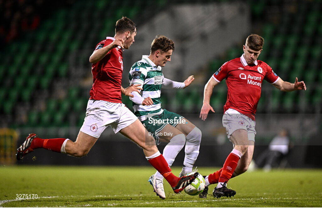 1 November 2025; John McGovern of Shamrock Rovers in action against Ollie Denham, left, and Conor Reynolds of Sligo Rovers during the SSE Airtricity Men's Premier Division match between Shamrock Rovers and Sligo Rovers at Tallaght Stadium in Dublin. Photo by Seb Daly/Sportsfile